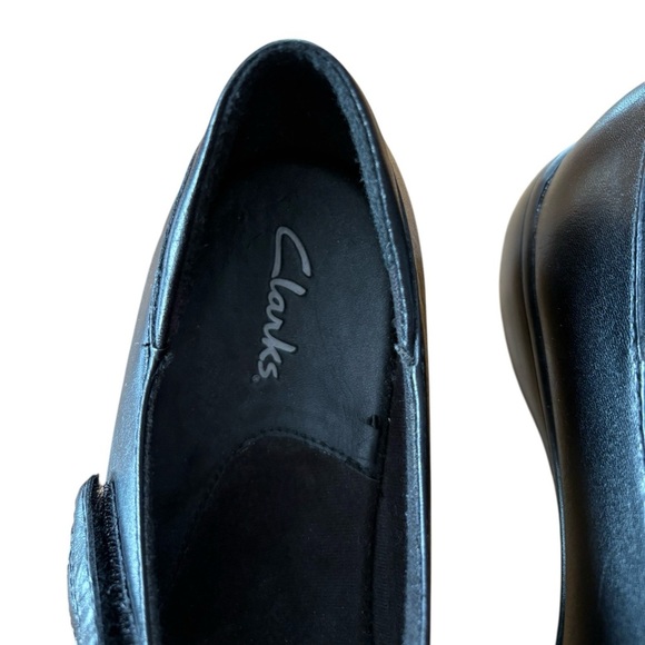NEW, Clarks, Black Leather Mary Jane Comfort Shoes, Size 8M - Picture 3 of 10